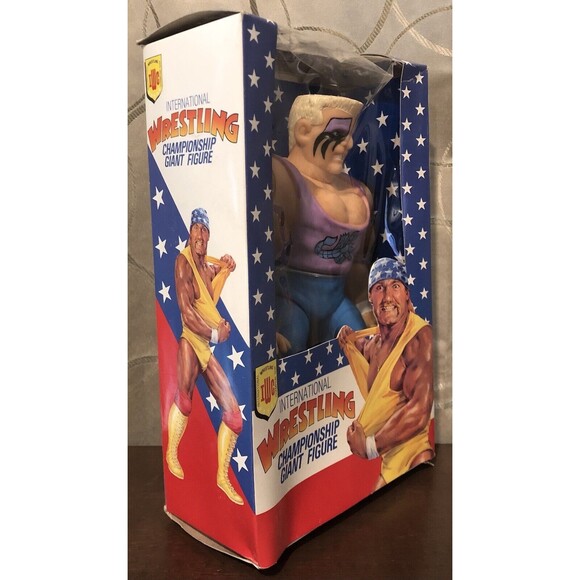 Vintage IWC Sting Giant Figure Wrestling Action Figure Damaged Box Rare Find 10" - Picture 2 of 12